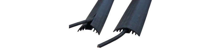 Protections angles | racks | passage de câbles